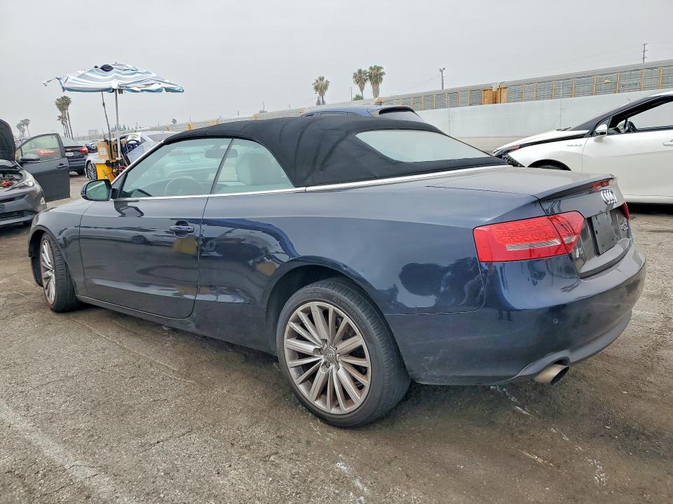Photo 2 from auction – 2010 AUDI A5 with VIN WAULFAFH4AN021725