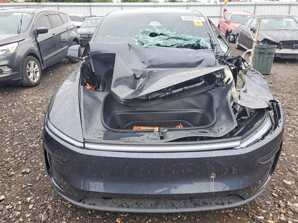 Photo 5 from auction – 2026 TESLA MODEL Y with VIN 7SAYGDEDXTF514724