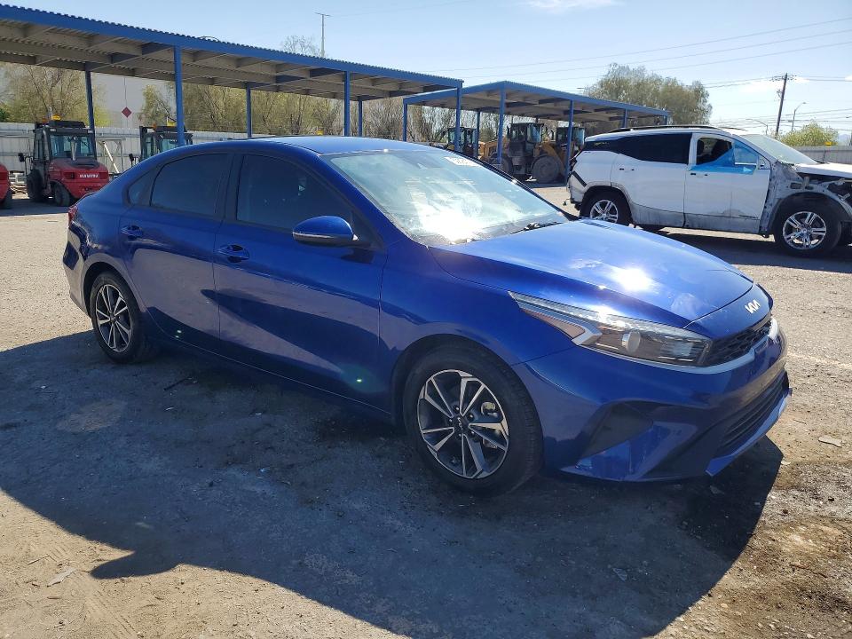 Photo 4 from auction – 2023 KIA FORTE with VIN 3KPF24AD8PE517383