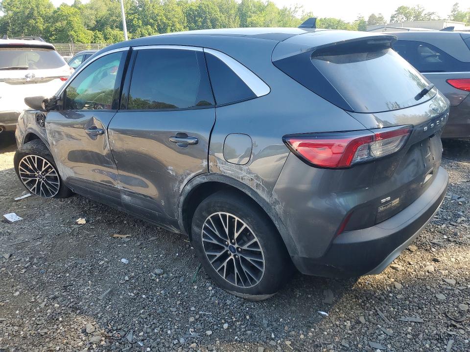 Photo 2 from auction – 2022 FORD ESCAPE with VIN 1FMCU0EZ5NUA18790