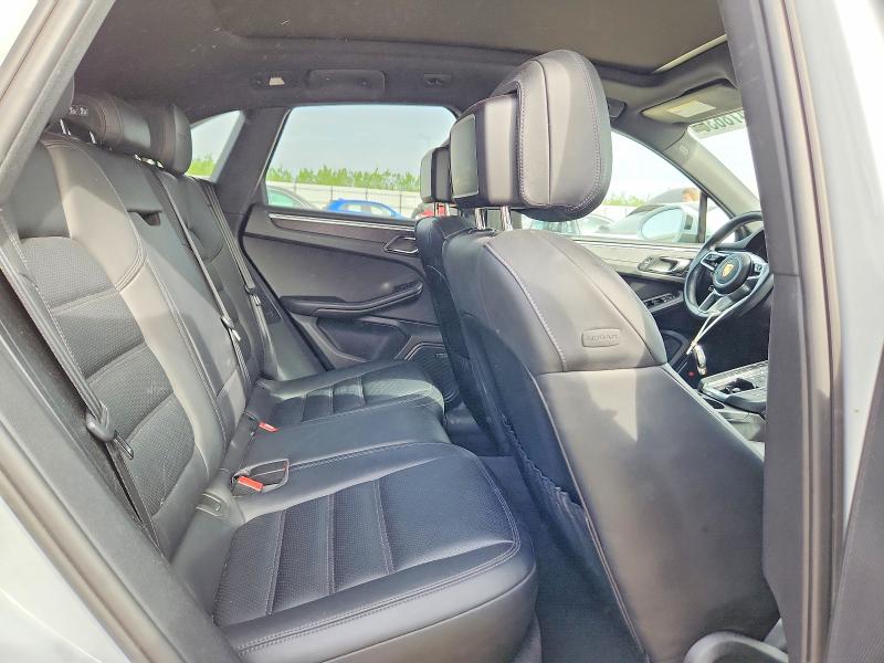 Photo 11 from auction – 2017 PORSCHE MACAN with VIN WP1AG2A52HLB53395