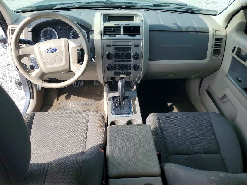 Photo 8 from auction – 2009 FORD ESCAPE with VIN 1FMCU93G79KA35579