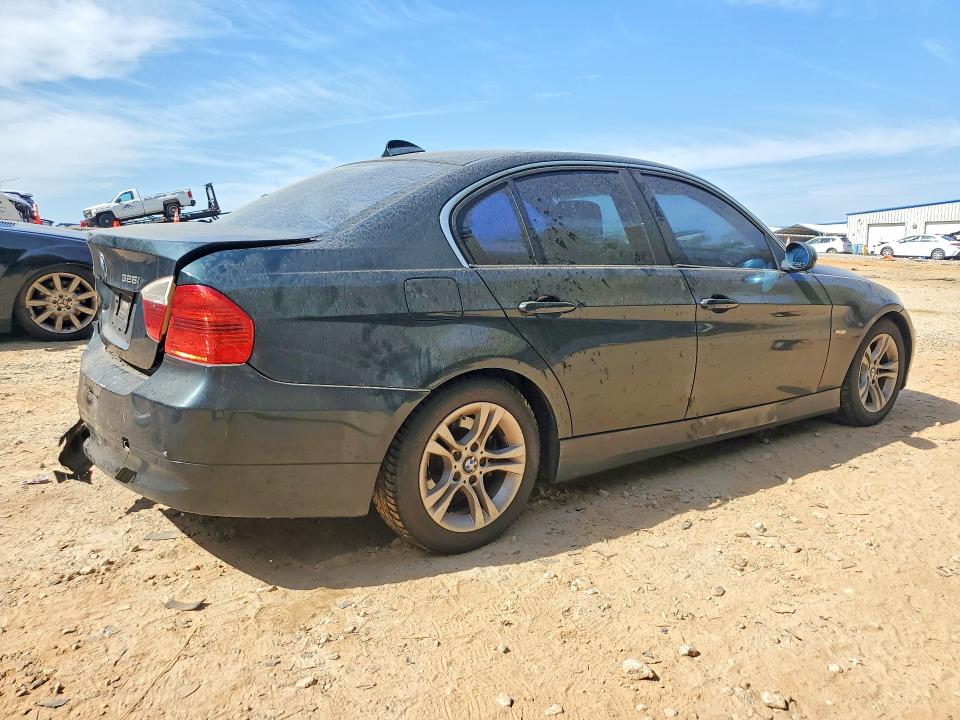 Photo 3 from auction – 2008 BMW 328 with VIN WBAVA37568NL53506