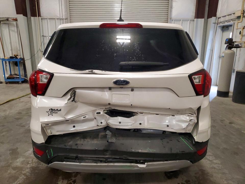 Photo 6 from auction – 2019 FORD ESCAPE with VIN 1FMCU9GD9KUB06498