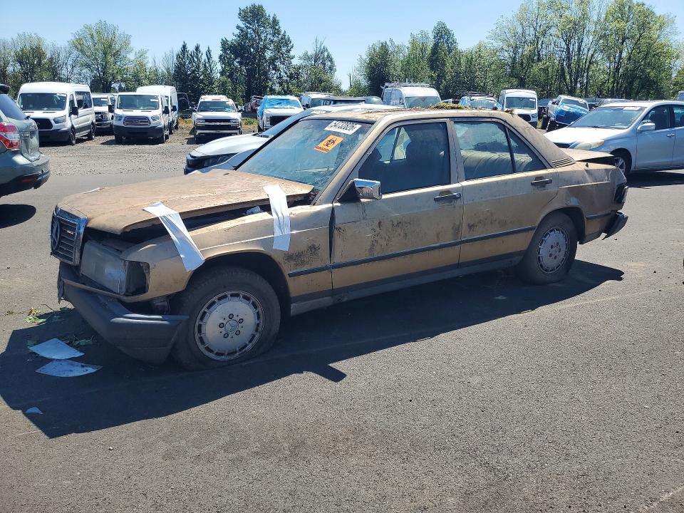 1984 MERCEDES-BENZ 190