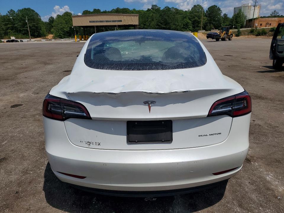 Photo 6 from auction – 2022 TESLA MODEL 3 with VIN 5YJ3E1EB6NF103222