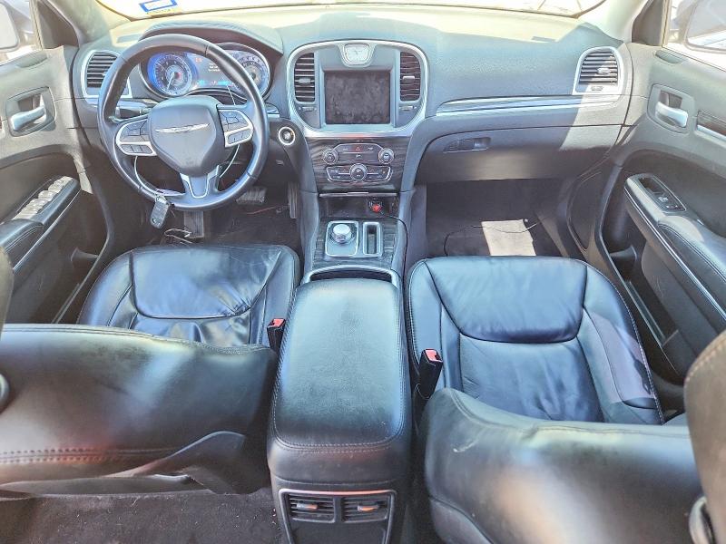Photo 8 from auction – 2017 CHRYSLER 300 with VIN 2C3CCAAG3HH577512