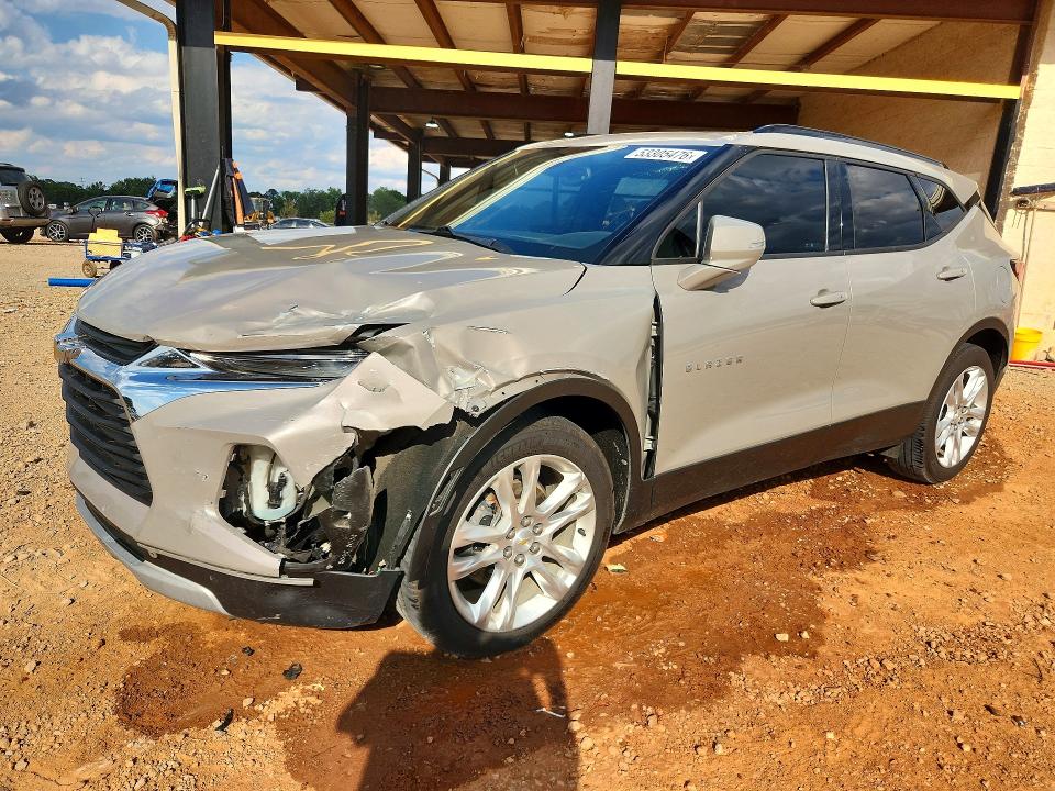 CHEVROLET BLAZER 2021 with VIN 3GNKBDRS5MS561654 - Photo from auction