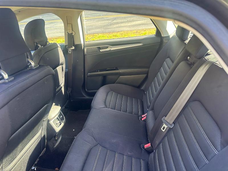 Photo 6 from auction – 2014 FORD FUSION with VIN 3FA6P0HD3ER347915