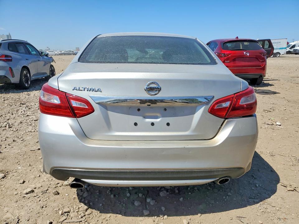 Photo 6 from auction – 2017 NISSAN ALTIMA with VIN 1N4AL3AP6HC238105