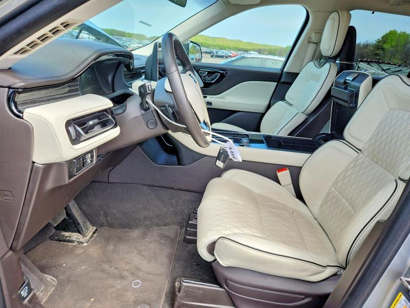 Photo 7 from auction – 2023 LINCOLN AVIATOR with VIN 5LM5J9XC0PGL21358