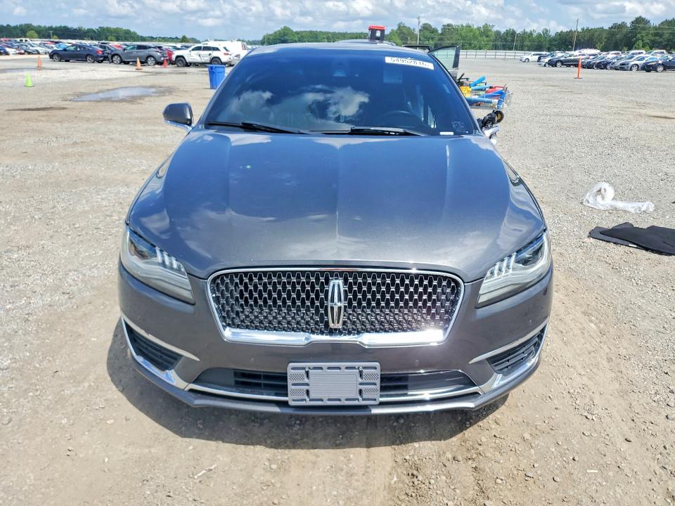 Photo 5 from auction – 2018 LINCOLN MKZ with VIN 3LN6L5F9XJR613292