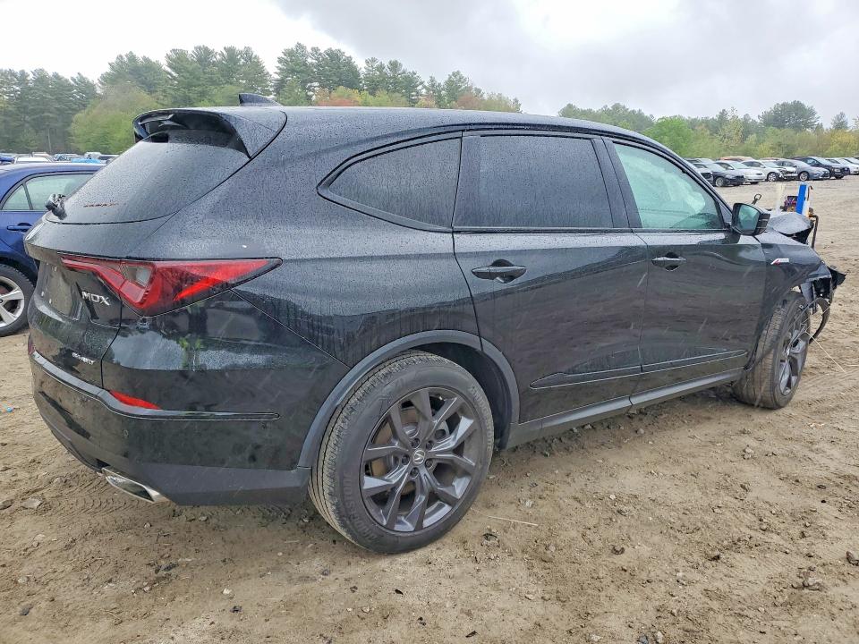 Photo 3 from auction – 2024 ACURA MDX with VIN 5J8YE1H00RL002861
