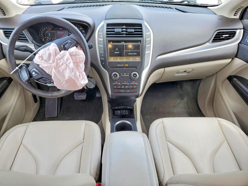 Photo 8 from auction – 2018 LINCOLN MKC with VIN 5LMCJ1C98JUL08093