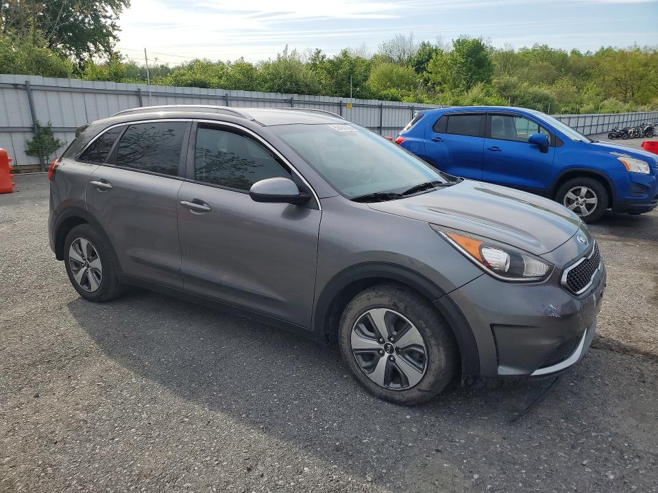 Photo 4 from auction – 2017 KIA NIRO with VIN KNDCB3LC5H5104688