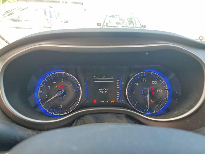 Photo 9 from auction – 2021 CHRYSLER VOYAGER with VIN 2C4RC1DG9MR552149