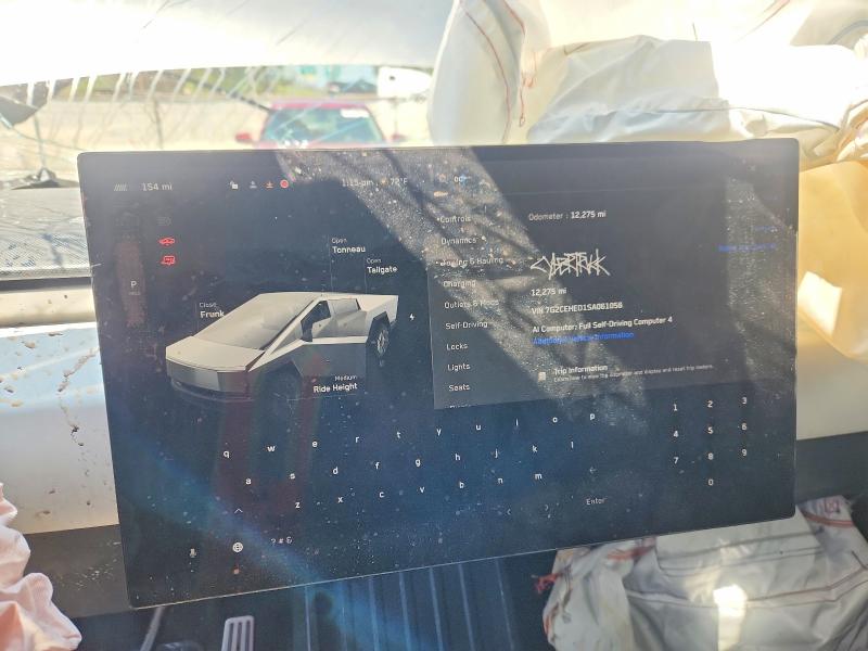 Photo 9 from auction – 2025 TESLA CYBERTRUCK with VIN 7G2CEHED1SA061056
