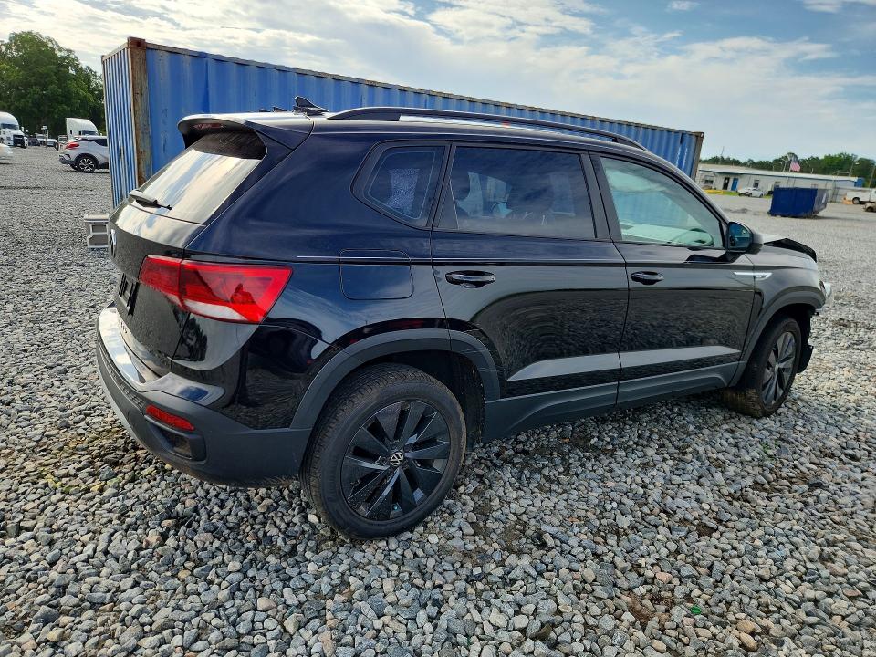 Photo 3 from auction – 2022 VOLKSWAGEN TAOS with VIN 3VVCX7B24NM079047