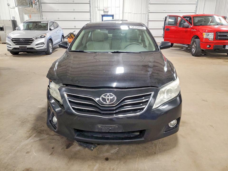 Photo 5 from auction – 2010 TOYOTA CAMRY with VIN 4T4BF3EK8AR054144