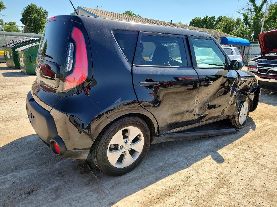 Photo 3 from auction – 2014 KIA SOUL with VIN KNDJN2A27E7044318