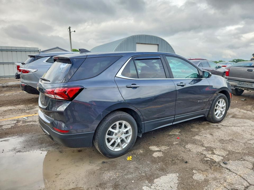 Photo 3 from auction – 2023 CHEVROLET EQUINOX with VIN 3GNAXKEG2PS167097