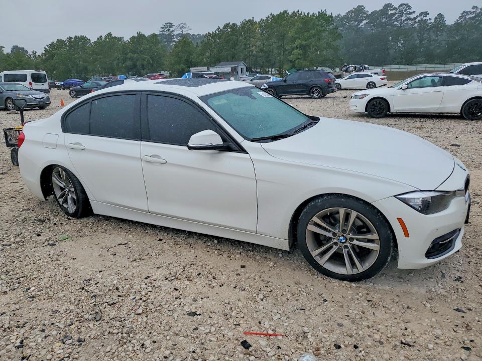 Photo 4 from auction – 2016 BMW 328 with VIN WBA8E9G51GNU30561