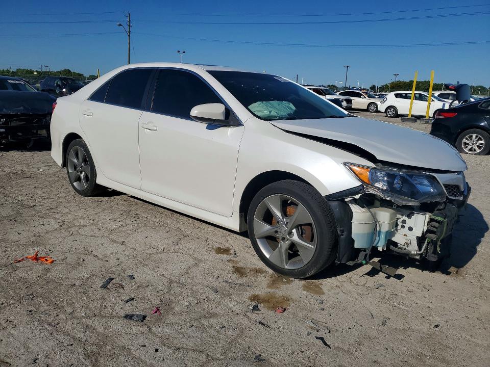 Photo 4 from auction – 2012 TOYOTA CAMRY with VIN 4T1BF1FK7CU622657