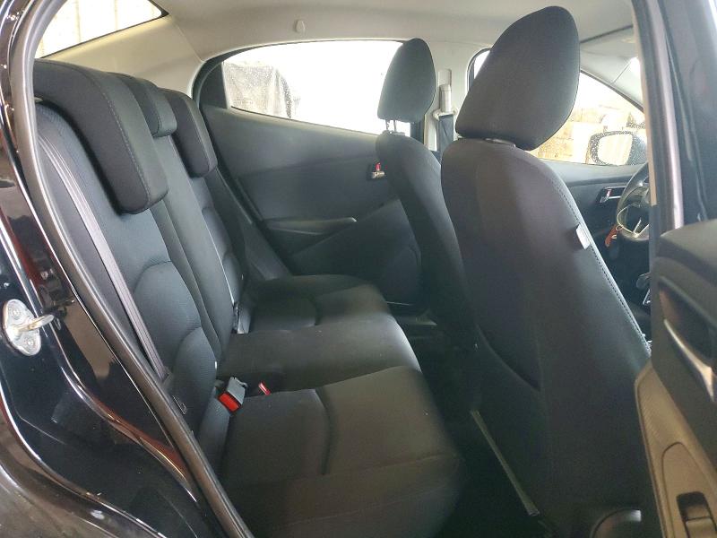 Photo 10 from auction – 2016 SCION IA with VIN 3MYDLBZV0GY120255