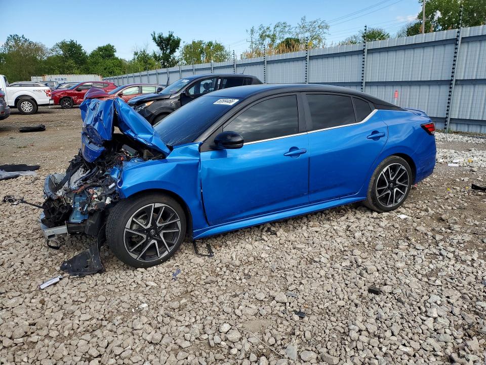 NISSAN SENTRA 2024 with VIN 3N1AB8DV7RY212712 - Photo from auction