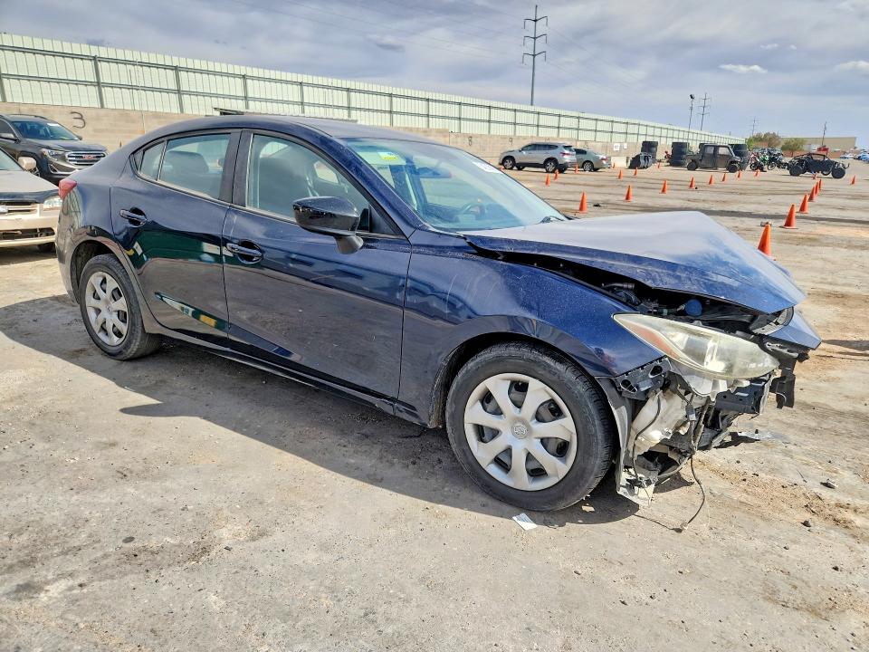 Photo 4 from auction – 2015 MAZDA 3 with VIN JM1BM1T70F1262728