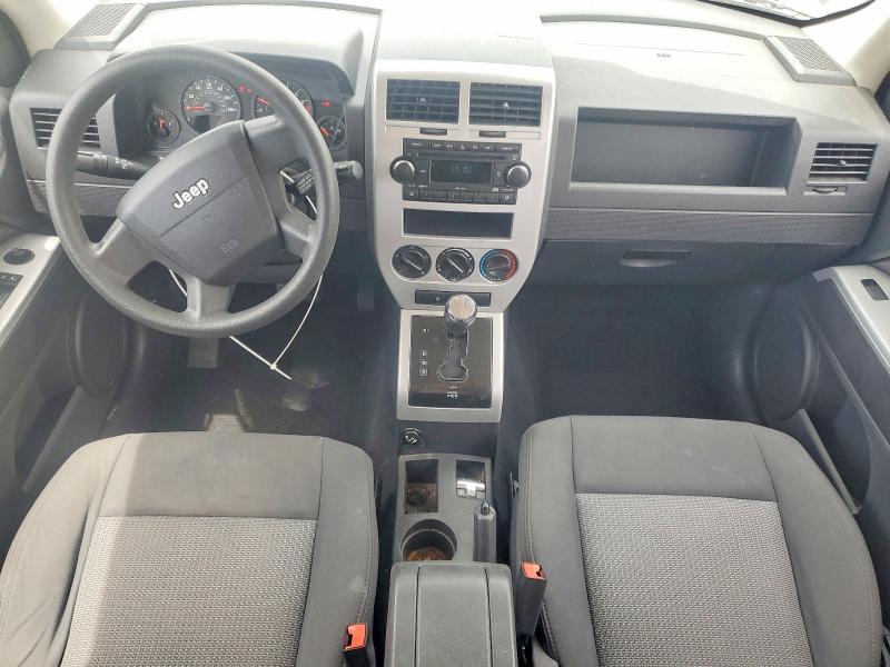 Photo 8 from auction – 2008 JEEP PATRIOT with VIN 1J8FF28W98D636717