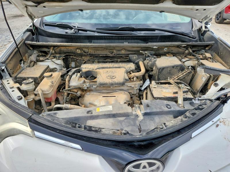 Фото 12 с аукциона – 2017 TOYOTA RAV4 с VIN 2T3RFREVXHW647205
