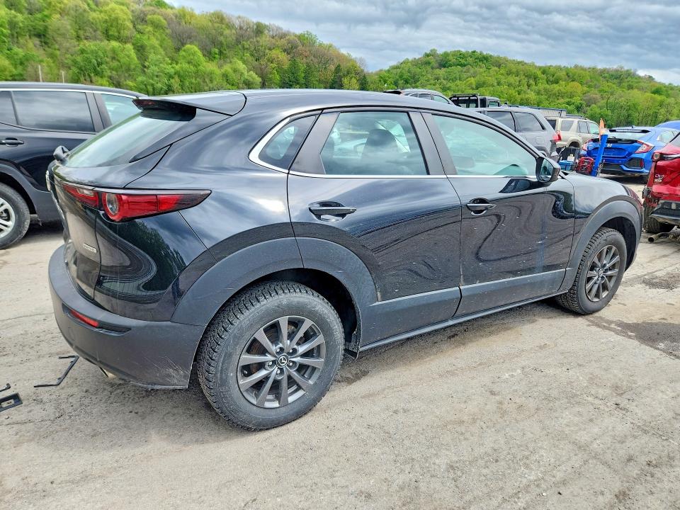 Photo 3 from auction – 2021 MAZDA CX-30 with VIN 3MVDMBAL7MM210249