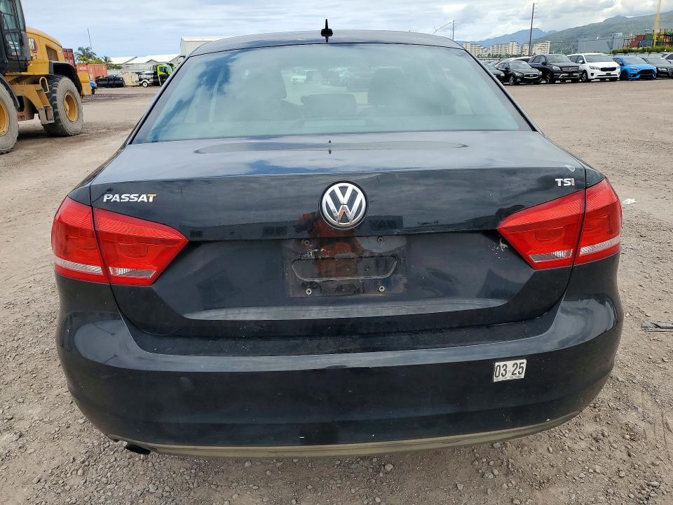 Photo 6 from auction – 2014 VOLKSWAGEN PASSAT with VIN 1VWAS7A35EC083556