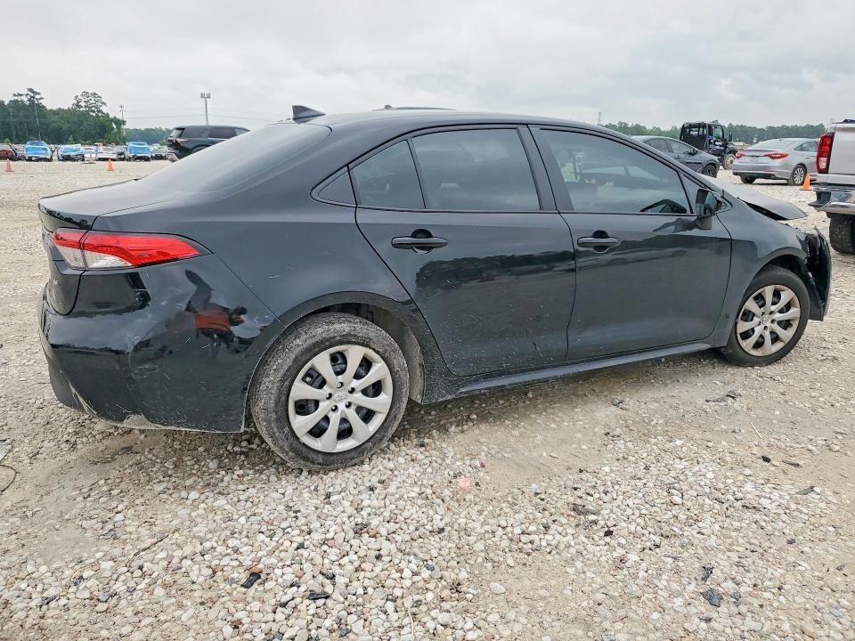 Photo 3 from auction – 2026 TOYOTA COROLLA with VIN 5YFB4MDE6TP423914