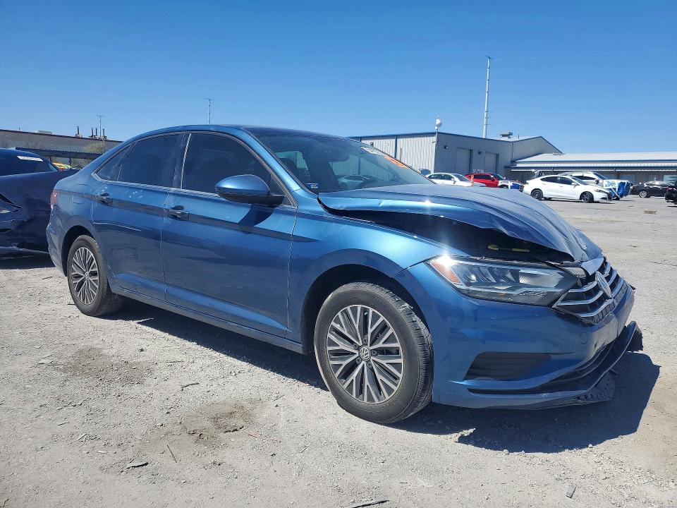 Photo 4 from auction – 2021 VOLKSWAGEN JETTA with VIN 3VWC57BU2MM090887