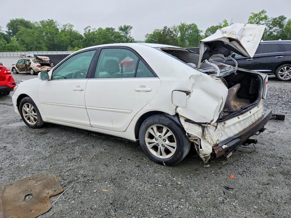 Photo 2 from auction – 2005 TOYOTA CAMRY with VIN 4T1BF30KX5U082177
