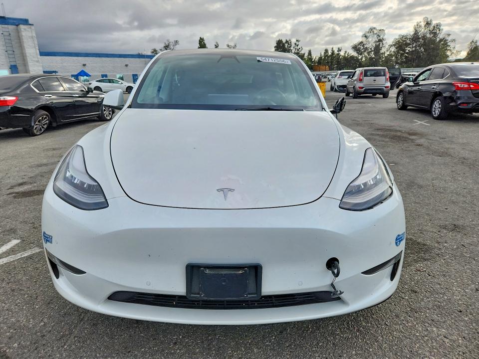 Photo 5 from auction – 2021 TESLA MODEL Y with VIN 5YJYGAEE7MF138473