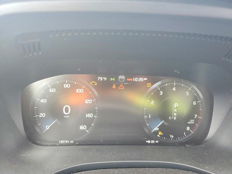 Photo 9 from auction – 2019 VOLVO XC60 with VIN LYV102RK5KB184765