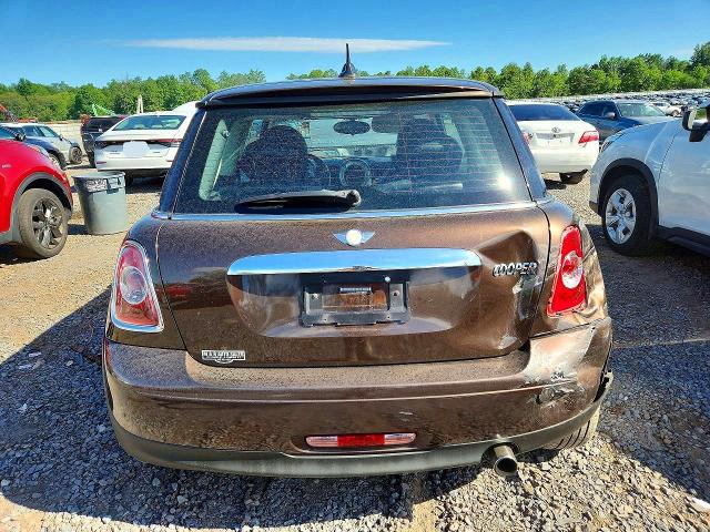 Photo 6 from auction – 2011 MINI COOPER with VIN WMWSU3C50BT096751