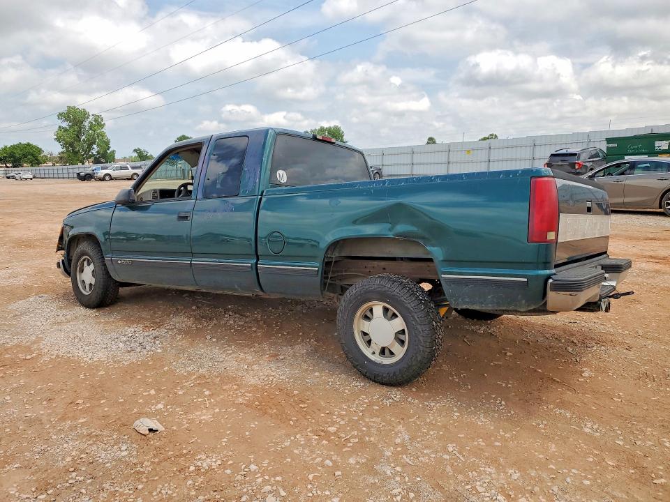 Photo 2 from auction – 1996 CHEVROLET GMT-400 with VIN 2GCEC19RXT1129764