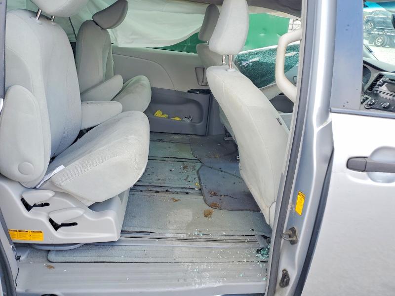 Photo 11 from auction – 2014 TOYOTA SIENNA with VIN 5TDZK3DC3ES464170
