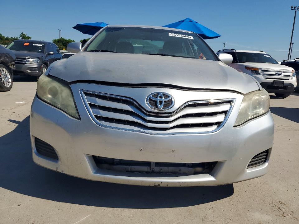 Photo 5 from auction – 2011 TOYOTA CAMRY with VIN 4T1BF3EK6BU137700