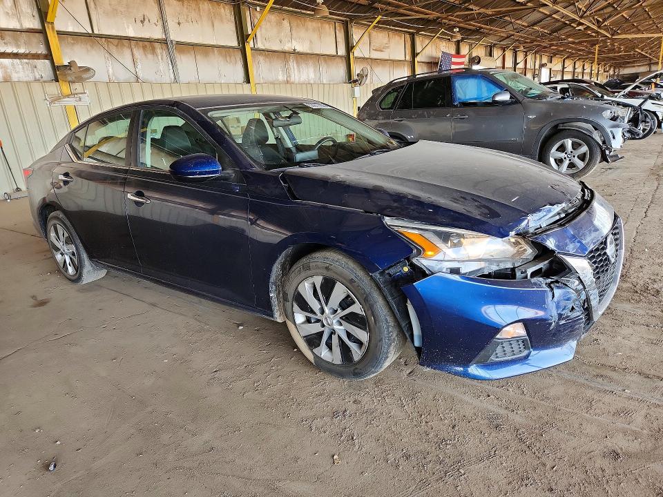 Photo 4 from auction – 2020 NISSAN ALTIMA with VIN 1N4BL4BVXLC195274