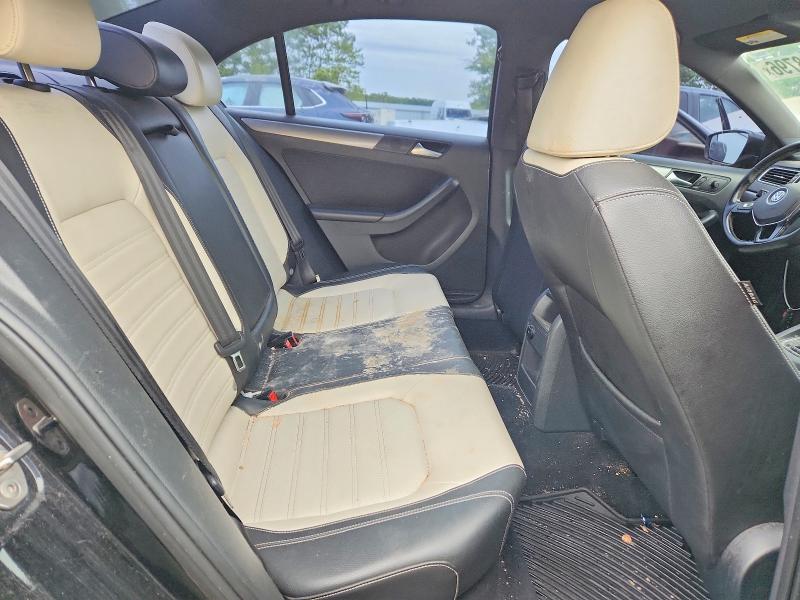 Photo 10 from auction – 2016 VOLKSWAGEN JETTA with VIN 3VWD17AJ7GM237250