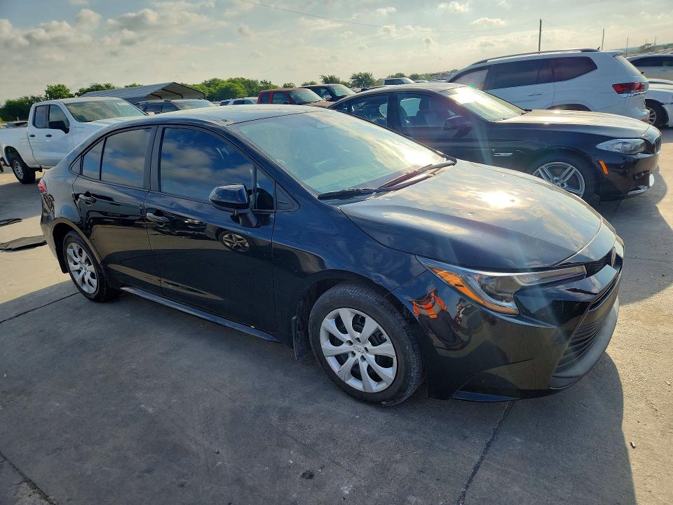 Photo 4 from auction – 2024 TOYOTA COROLLA with VIN 5YFB4MDE8RP182771