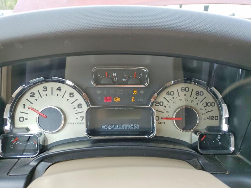 Photo 9 from auction – 2013 FORD EXPEDITION with VIN 1FMJK1J56DEF01526