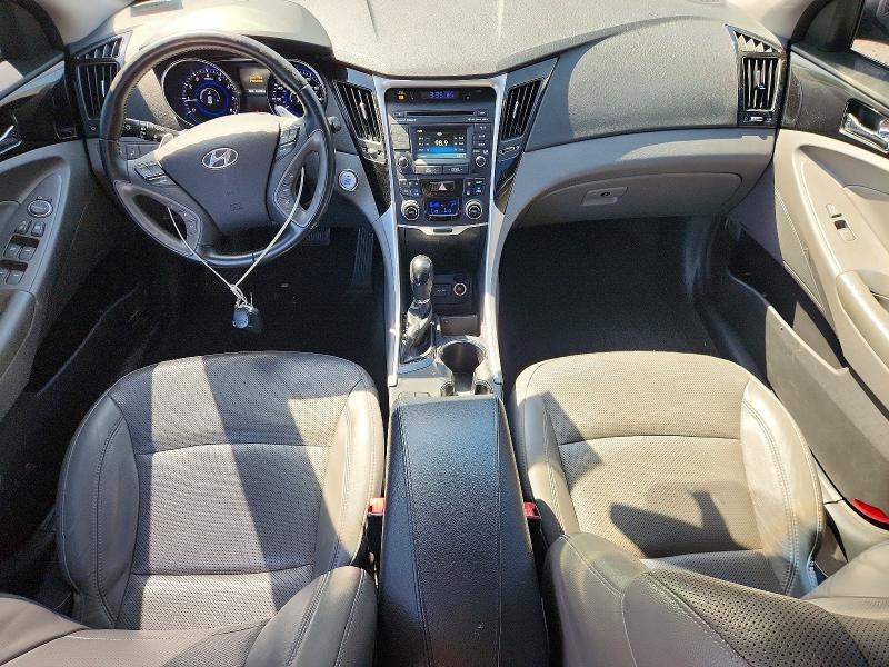 Photo 8 from auction – 2014 HYUNDAI SONATA with VIN 5NPEC4AB8EH914396