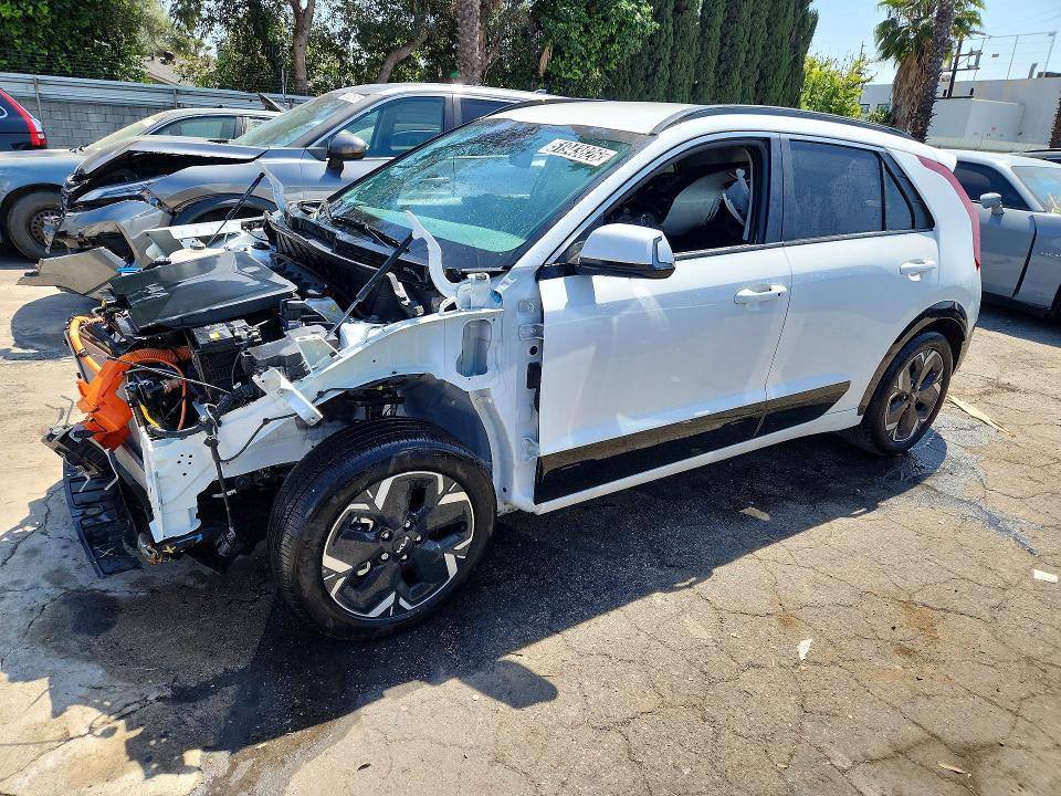KIA NIRO 2025 with VIN KNDCR3L18S5142501 - Photo from auction
