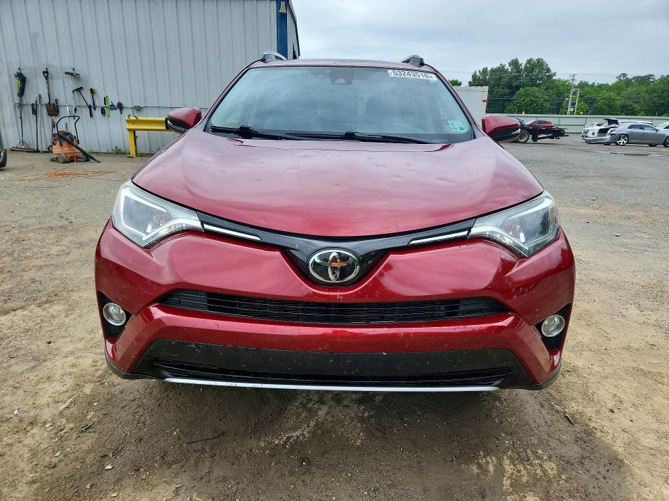 Photo 5 from auction – 2018 TOYOTA RAV4 with VIN JTMWFREV8JD114503